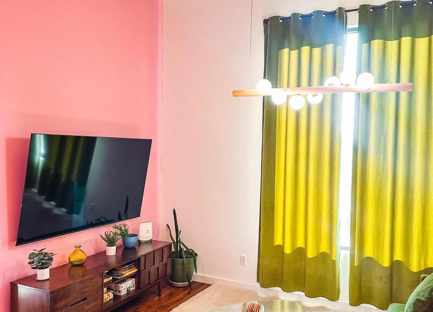 Villa Vintage Vibes - Minutes From The Broadway Buzz Nashville Сasa de vacaciones